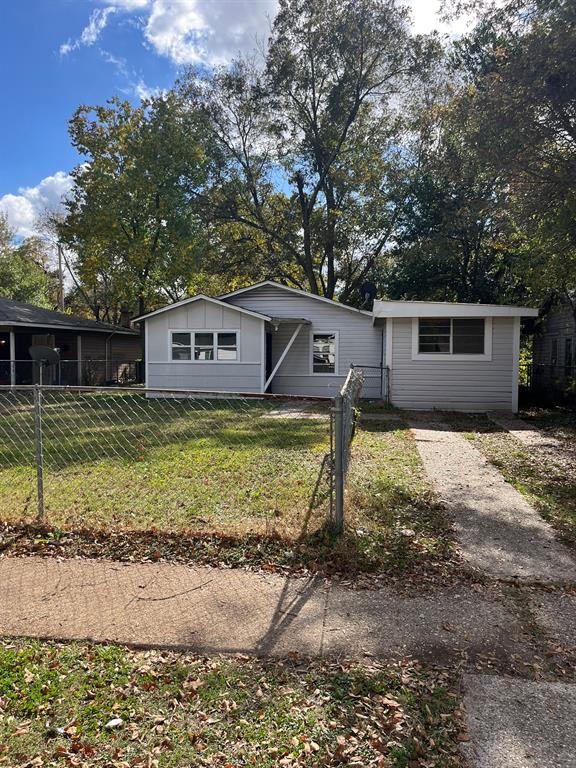 2031 Murray Street — photo