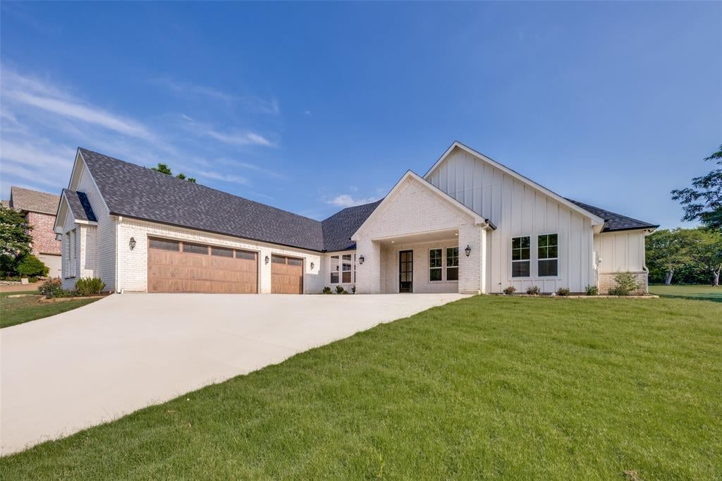 145 Eagle Chase Lane — photo