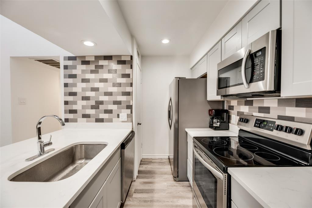 5750 Phoenix Drive 39 — photo