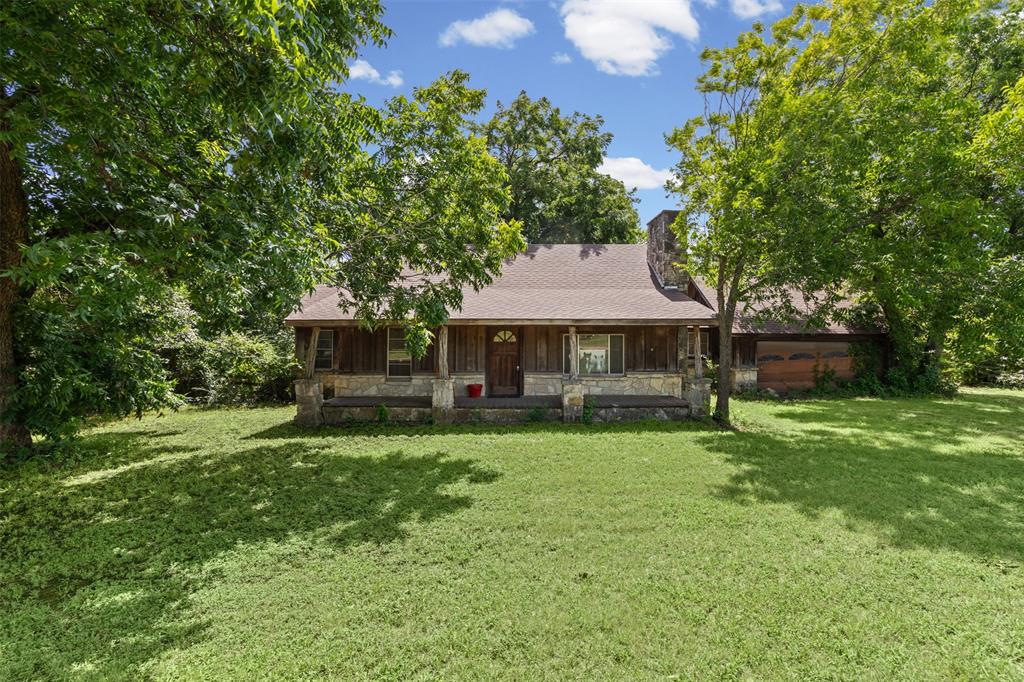 8401 FM 2738 — photo