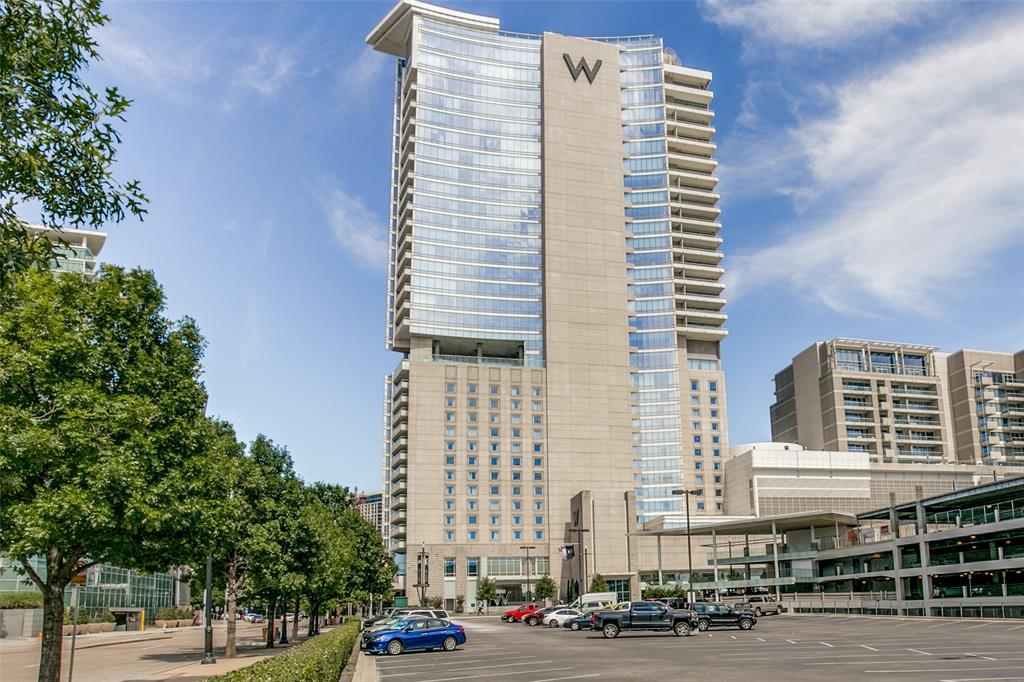 2408 Victory Park Lane 939 — photo