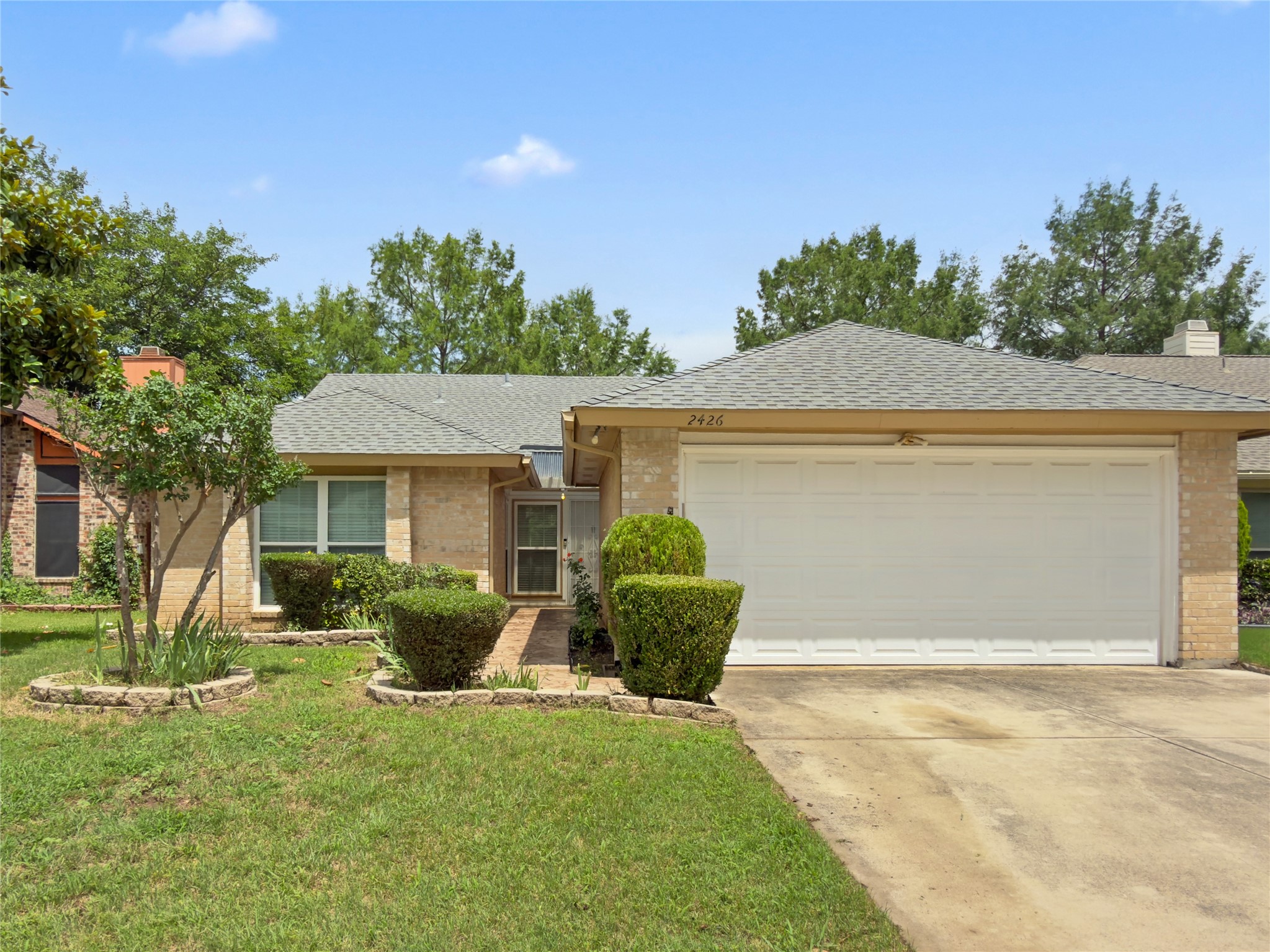 2426 Sutton Drive — photo