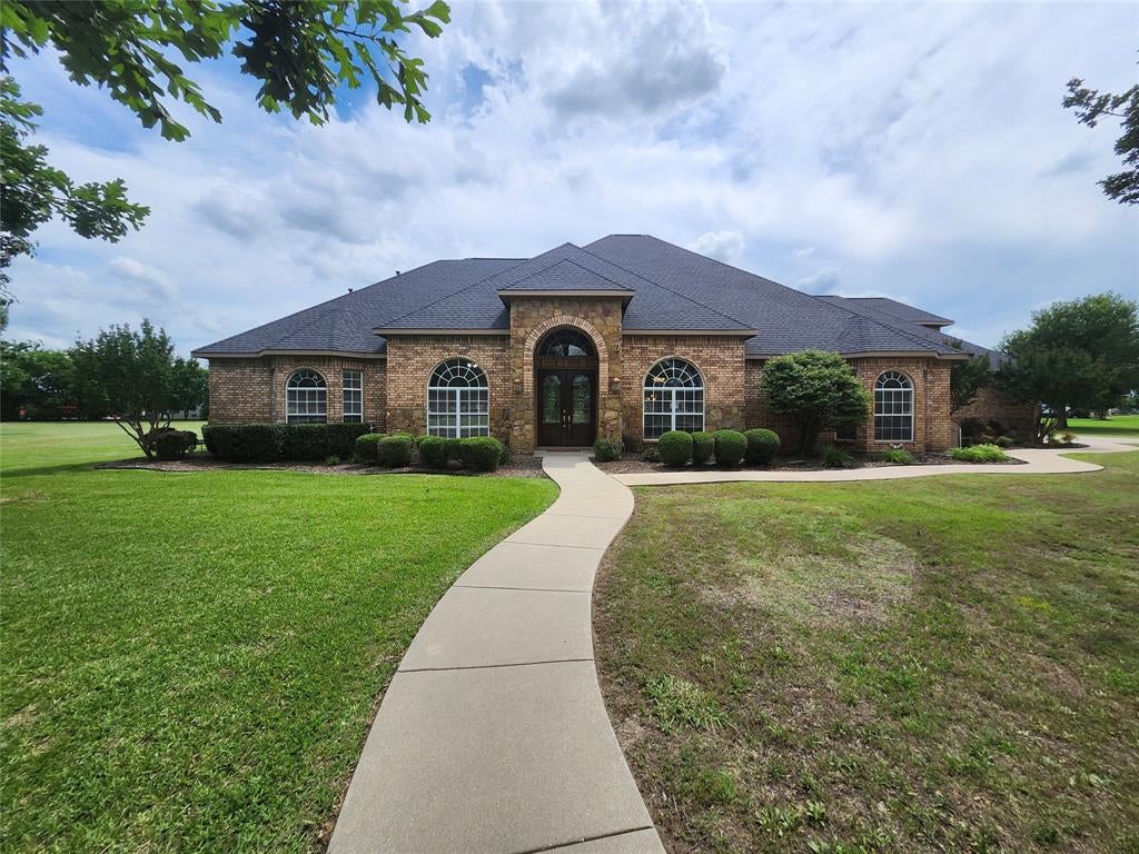 2601 Winthrop Hill Road — photo