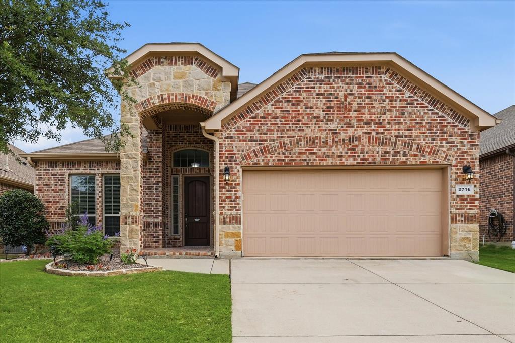 2716 Frontier Drive — photo