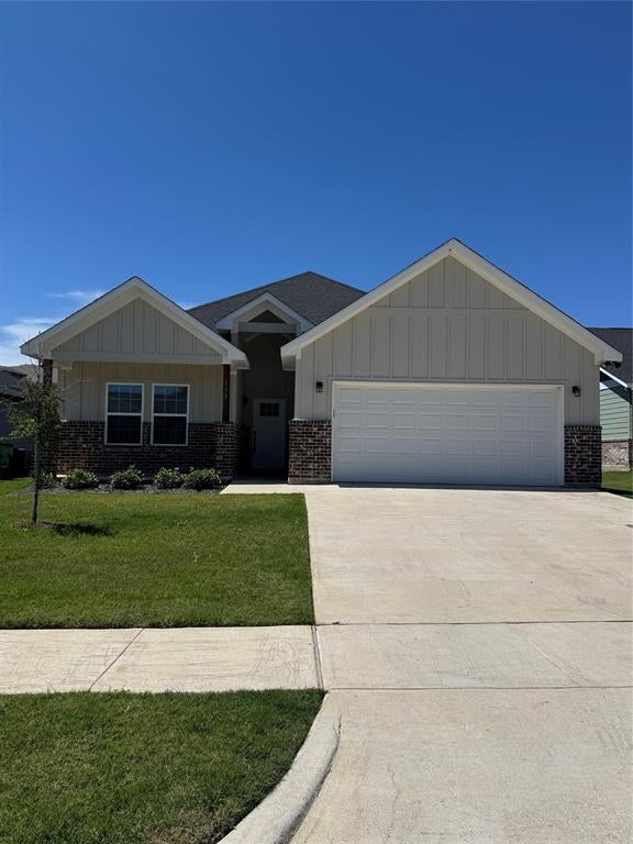 133 Magnolia Estates Street — photo