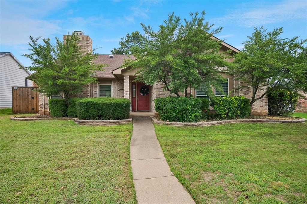3017 Newcastle Court — photo