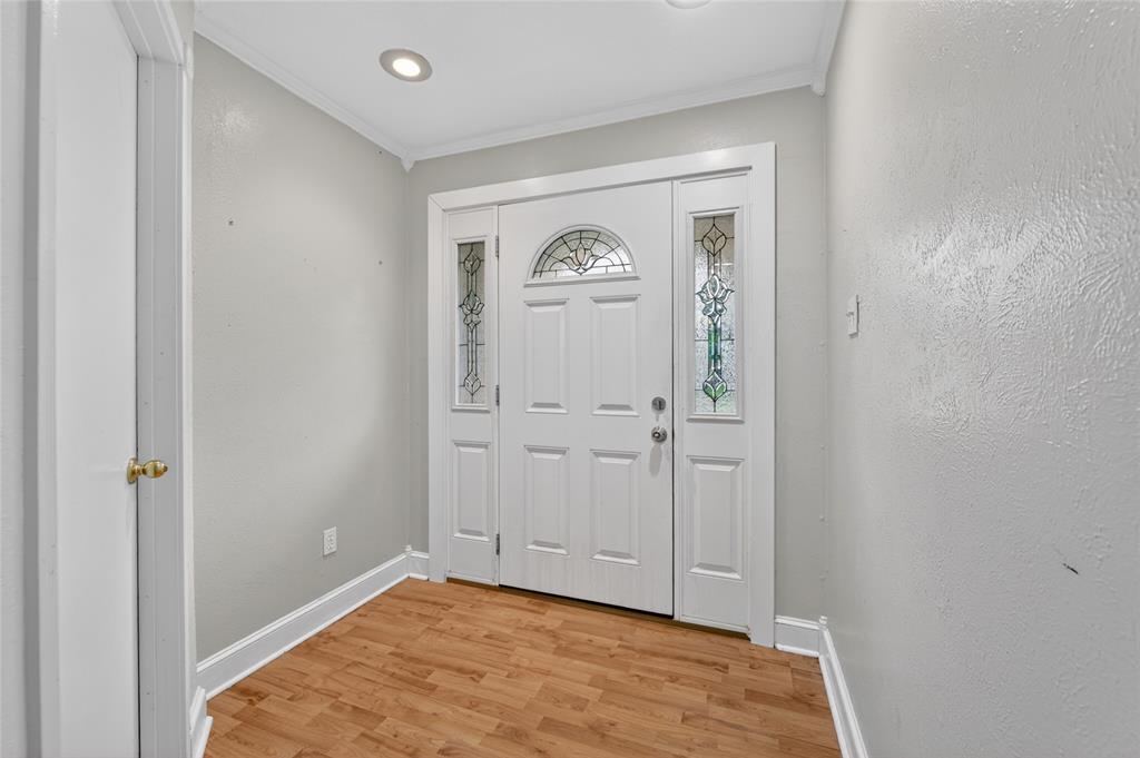 910 Kerry Street — photo