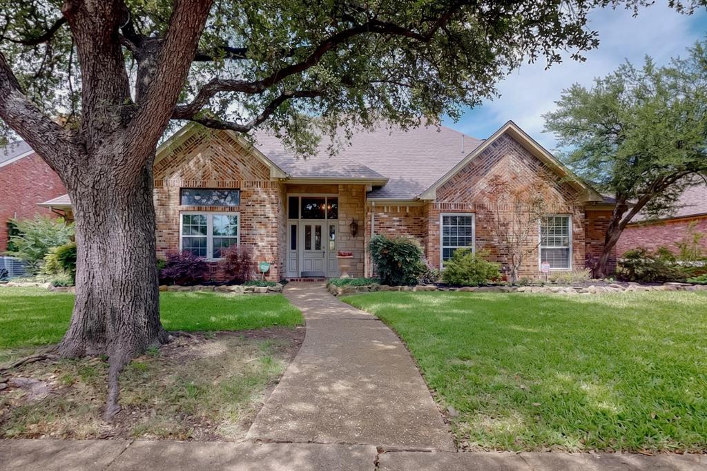 4018 Cobblers Lane — photo