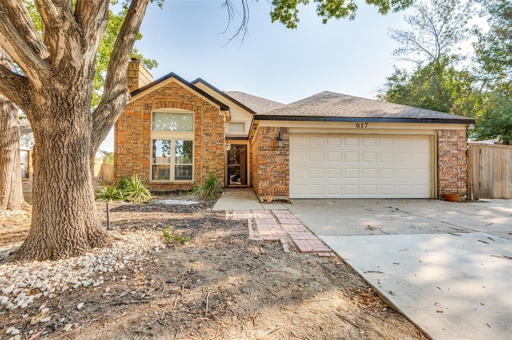 617 Valley Spring Drive — photo