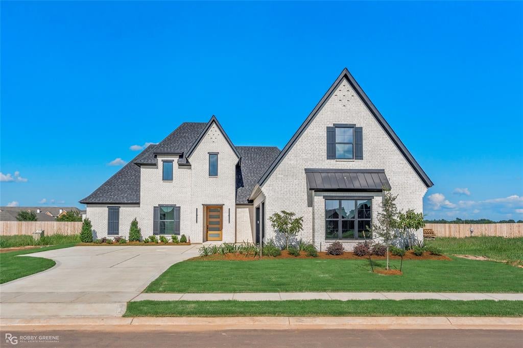 228 Tidewater Circle — photo
