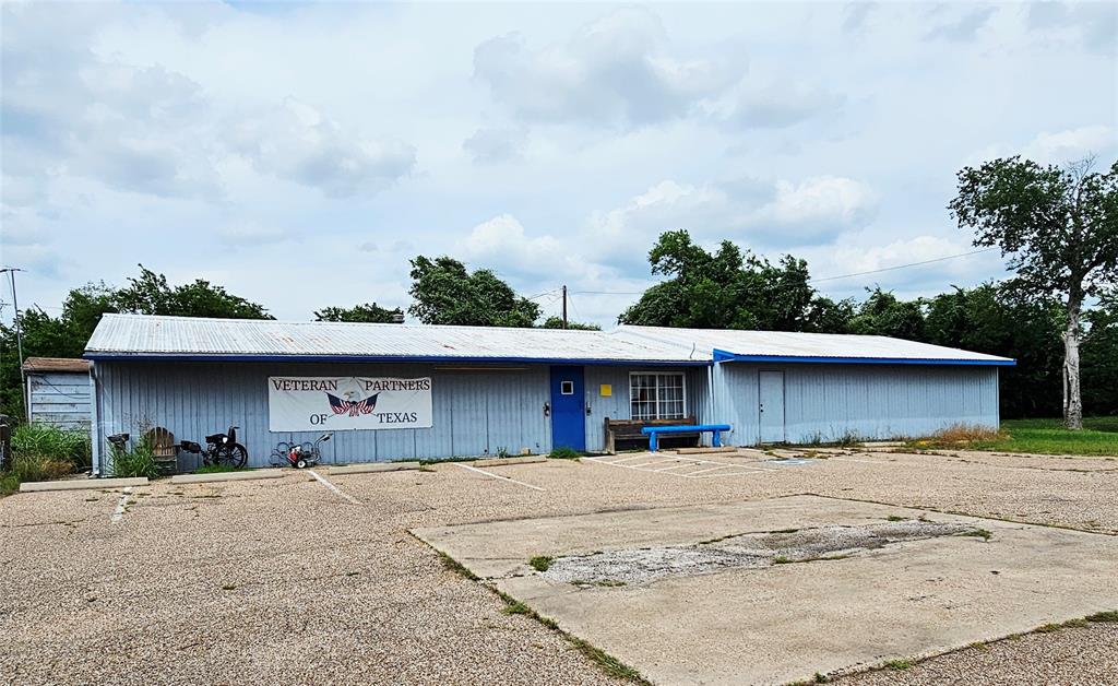 972 FM 1365 — photo