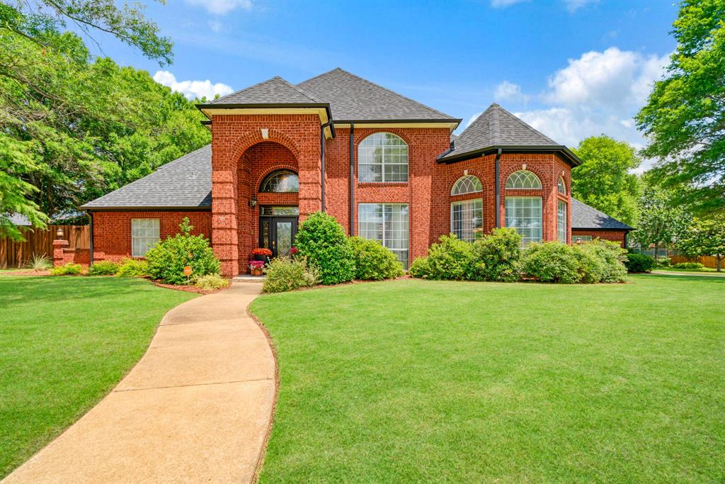 3035 Oak Creek Drive — photo