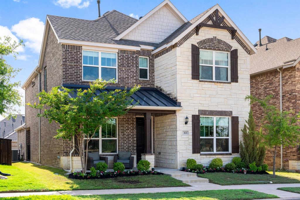 313 Kennewick Drive — photo
