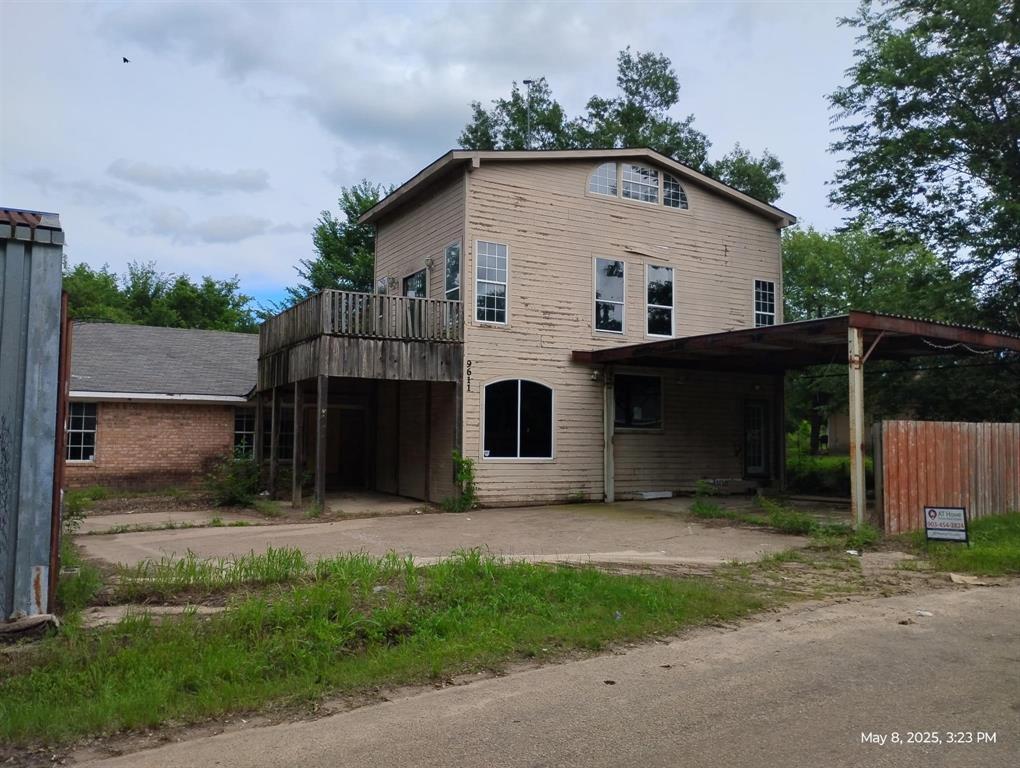 9611 Private Road 3826 — photo
