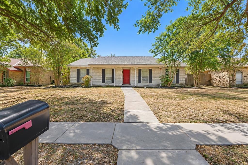 1204 W Spring Creek Parkway — photo