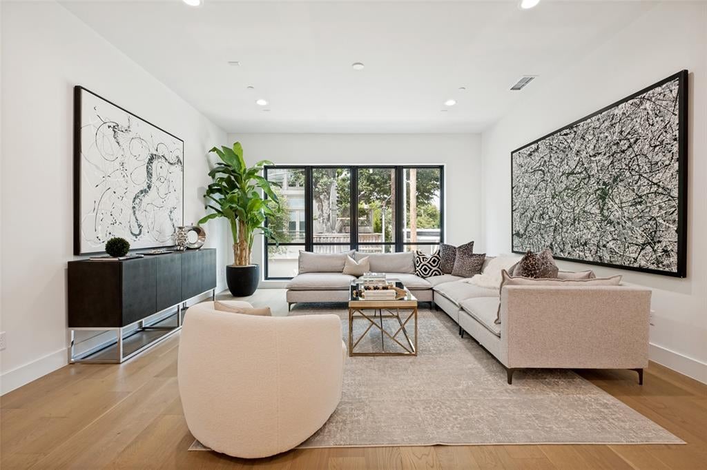 3601 Routh Street 1C — photo