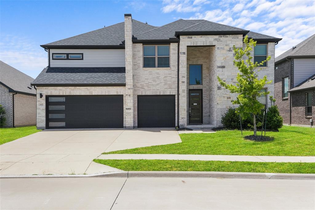 302 Coyote Creek Drive — photo