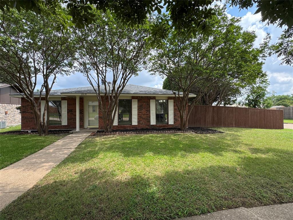 2818 Gayle Drive — photo