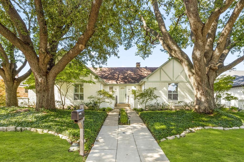 9519 Robin Meadow Drive — photo