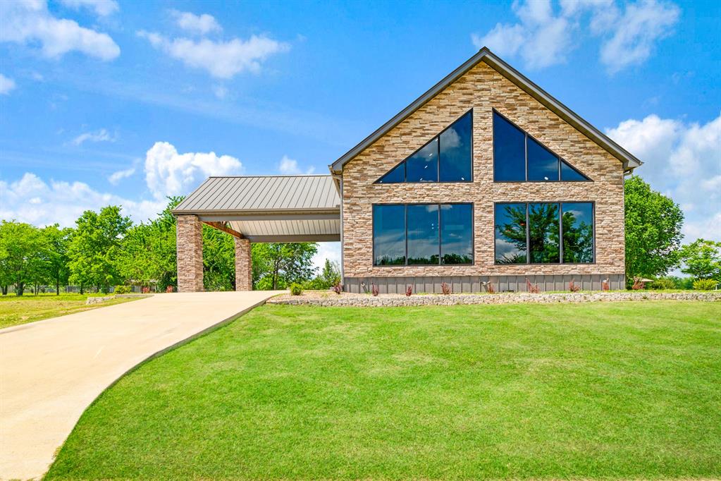 209 Helena Drive — photo