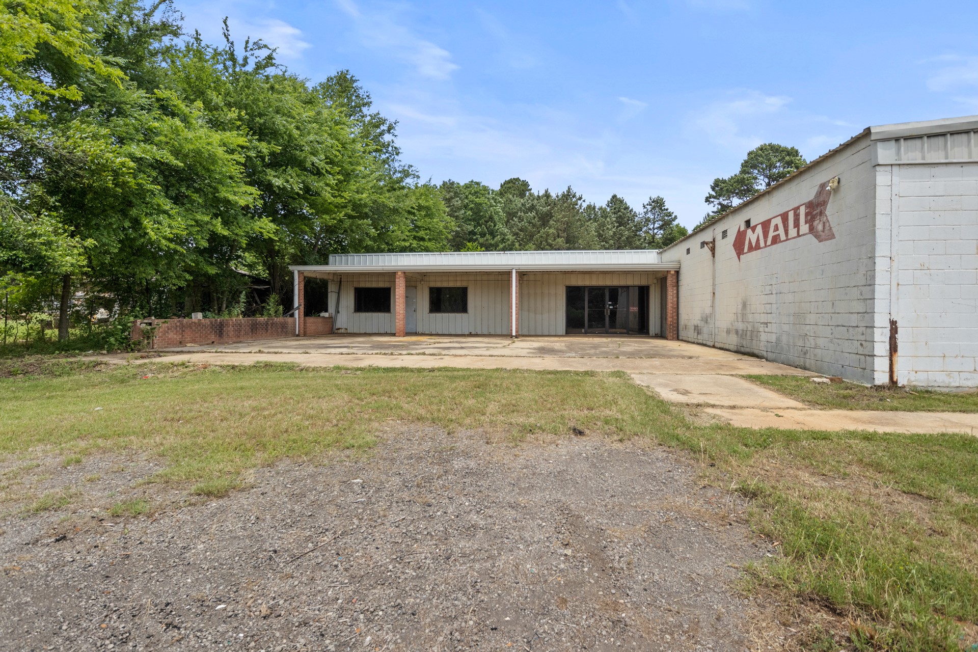 1301 Hwy 11 — photo