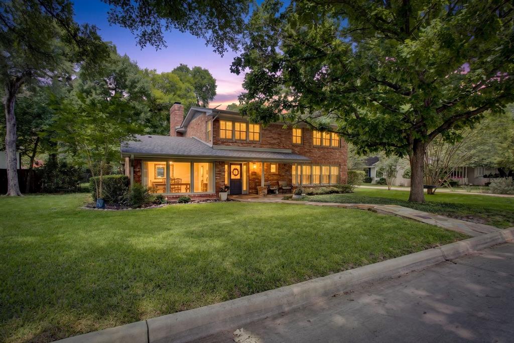 3712 Fox Hollow Street — photo