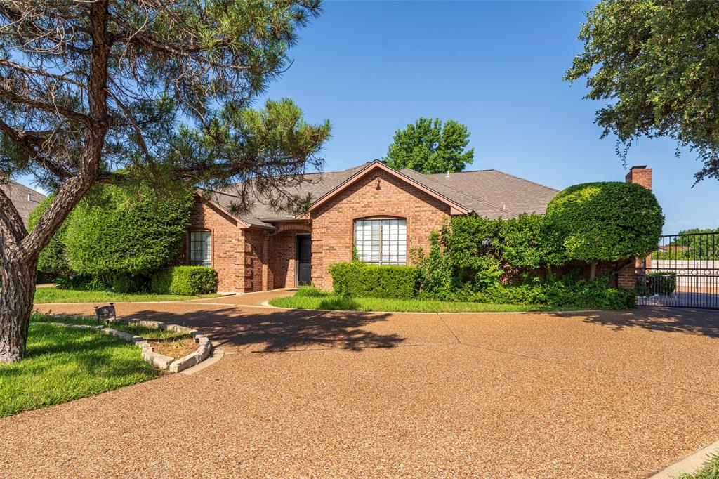 7454 Queensbury Circle — photo