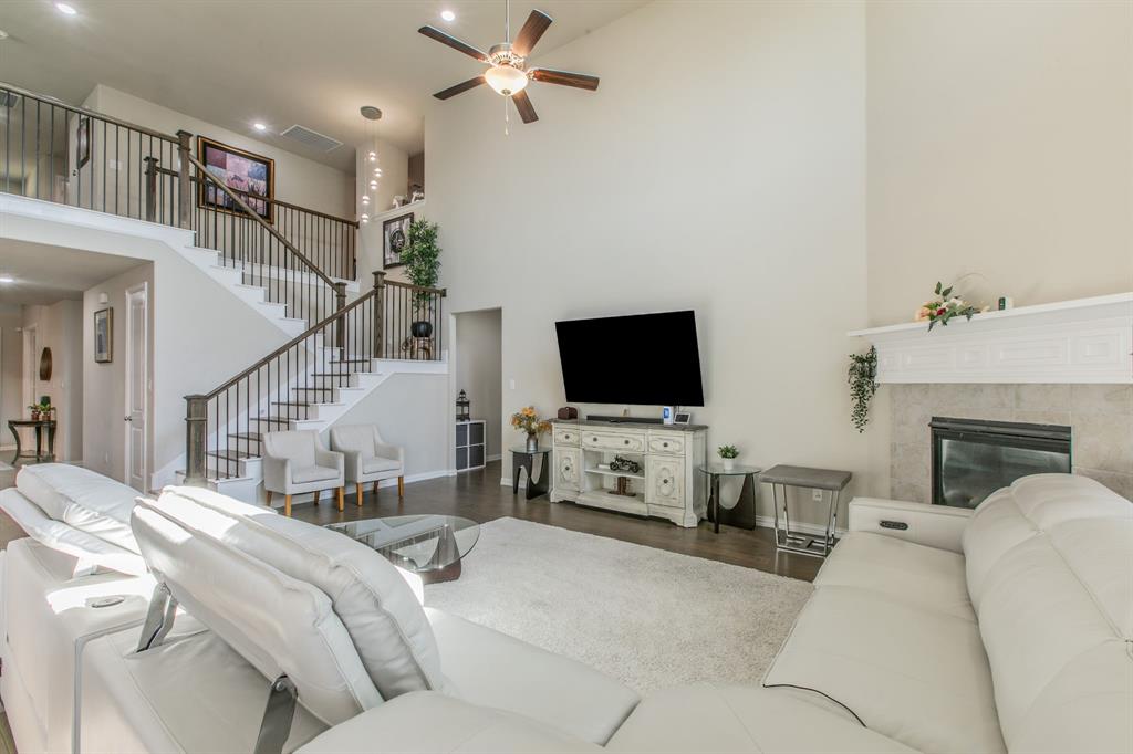 2521 Maidenhair Road — photo