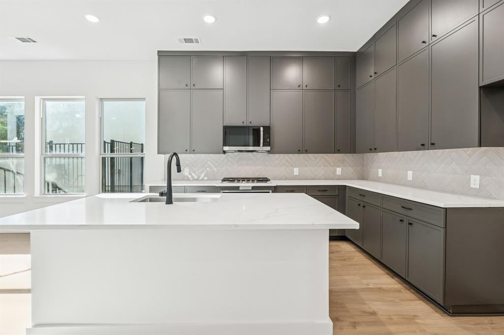 428 Waterscape Drive 1338 — photo