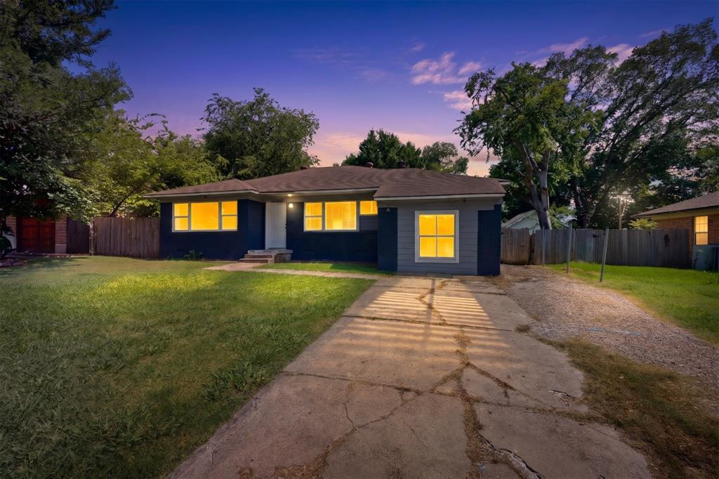 2310 Costa Mesa Drive — photo