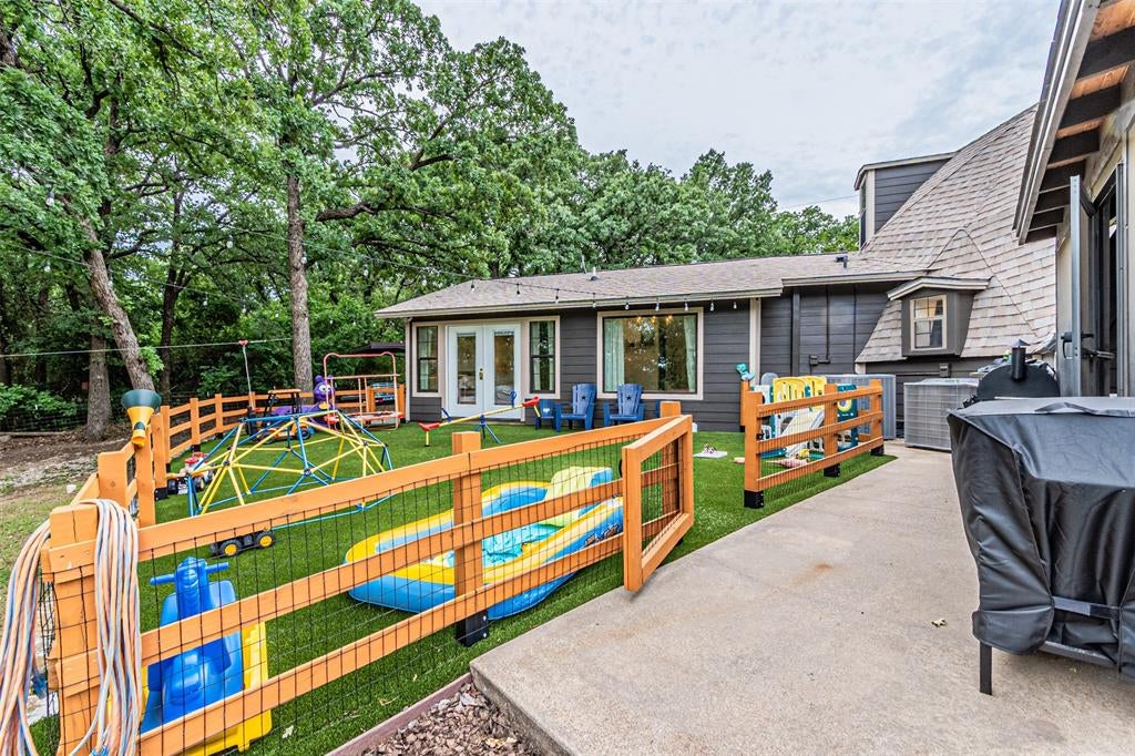 4505 Hunters Glen Court — photo