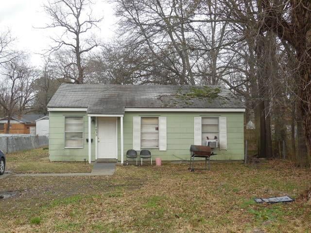 4039 Union Avenue — photo
