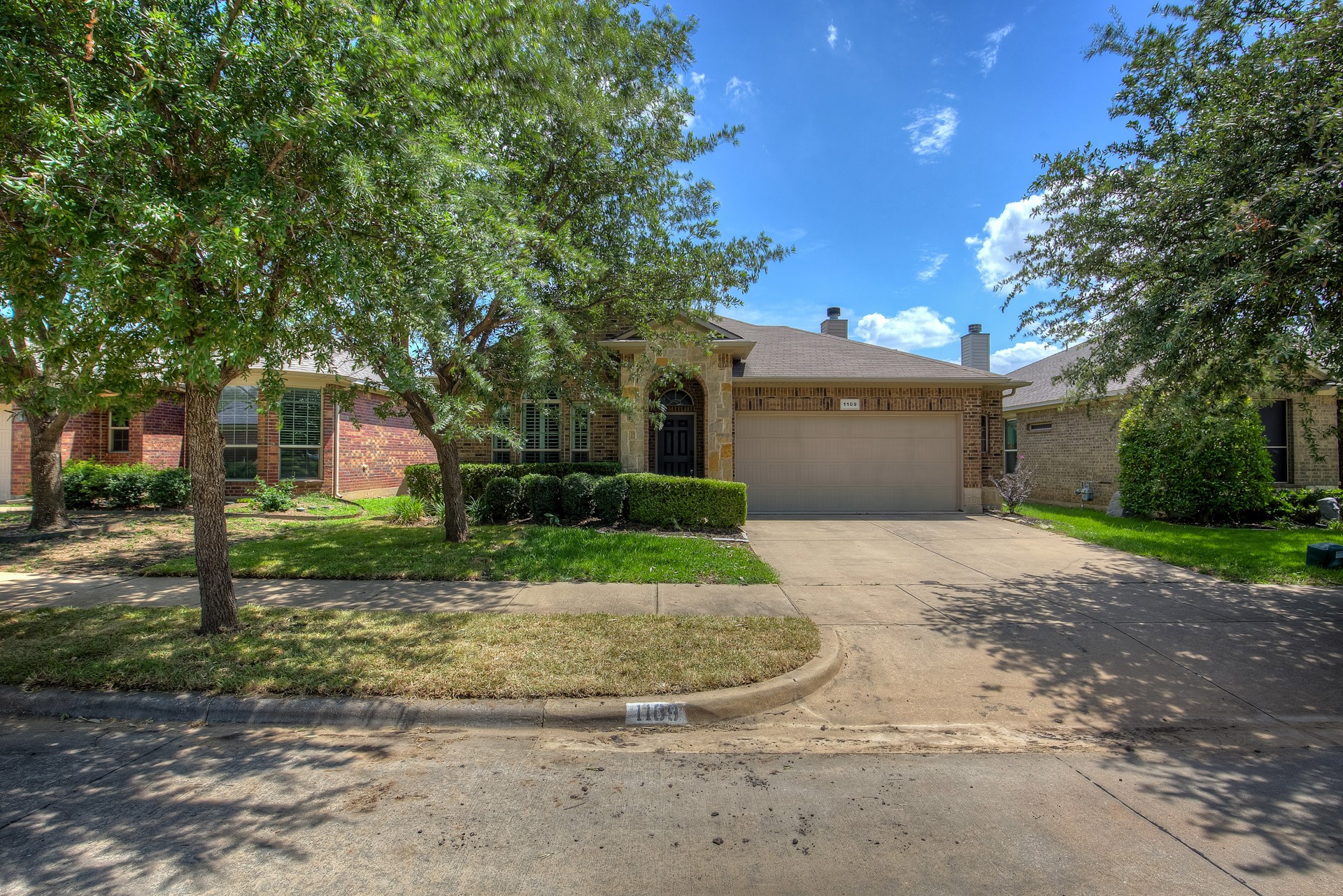 1109 Central Village Drive — photo