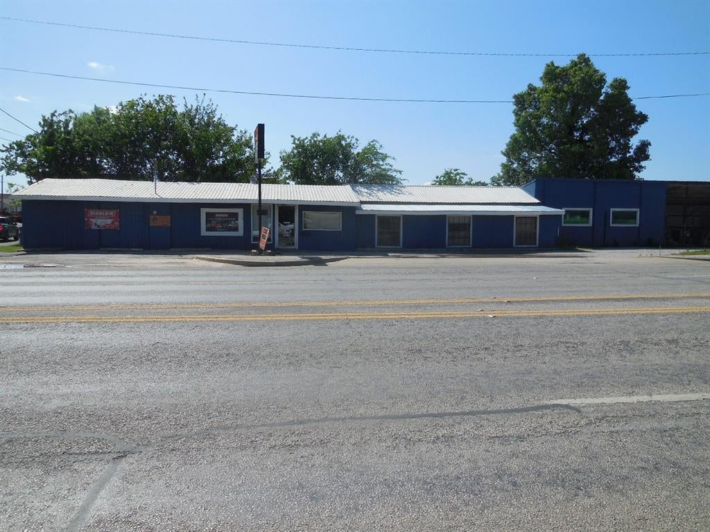 709 W Loop 254 — photo
