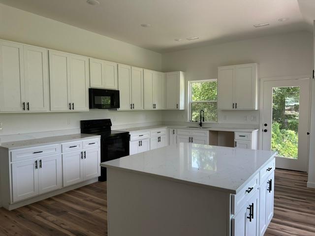 106 E Miller Street — photo