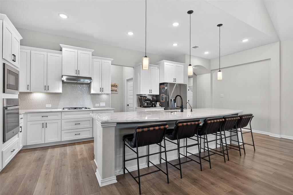 1121 Alaska Drive — photo