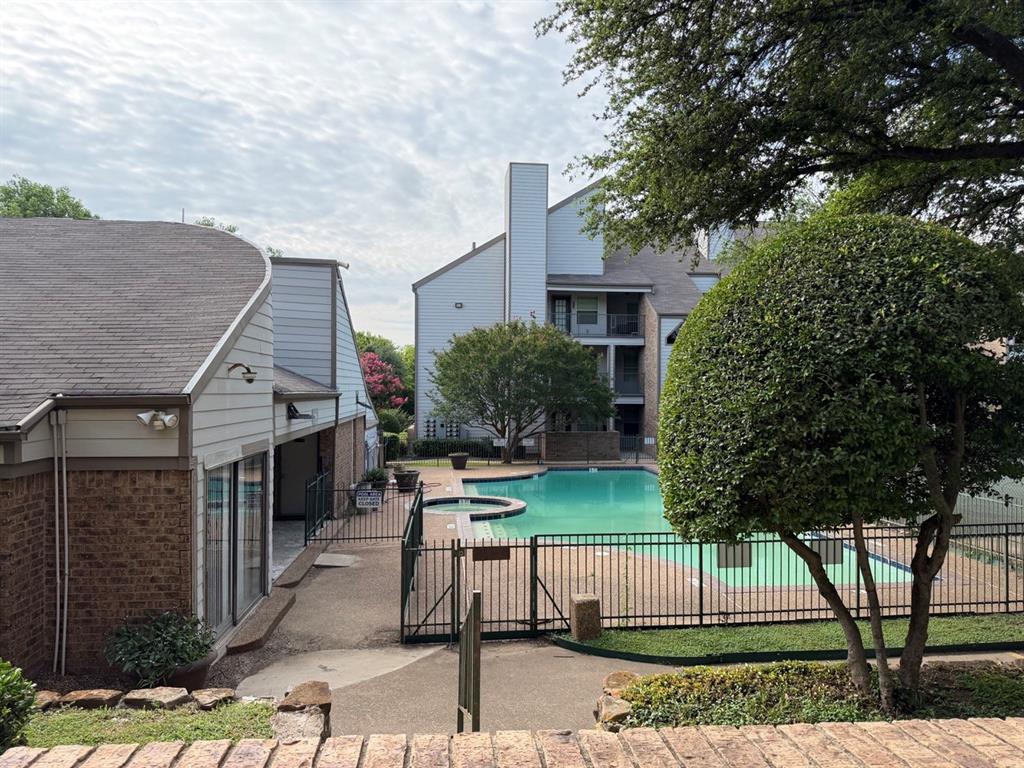 6108 Abrams Road 107 — photo
