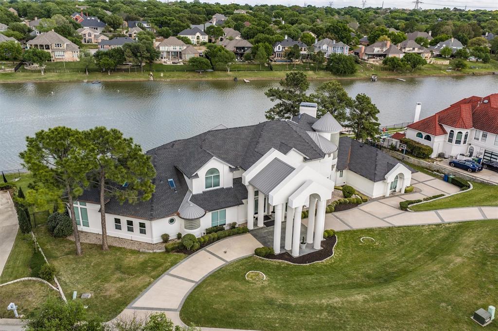 656 Timbercrest Circle — photo