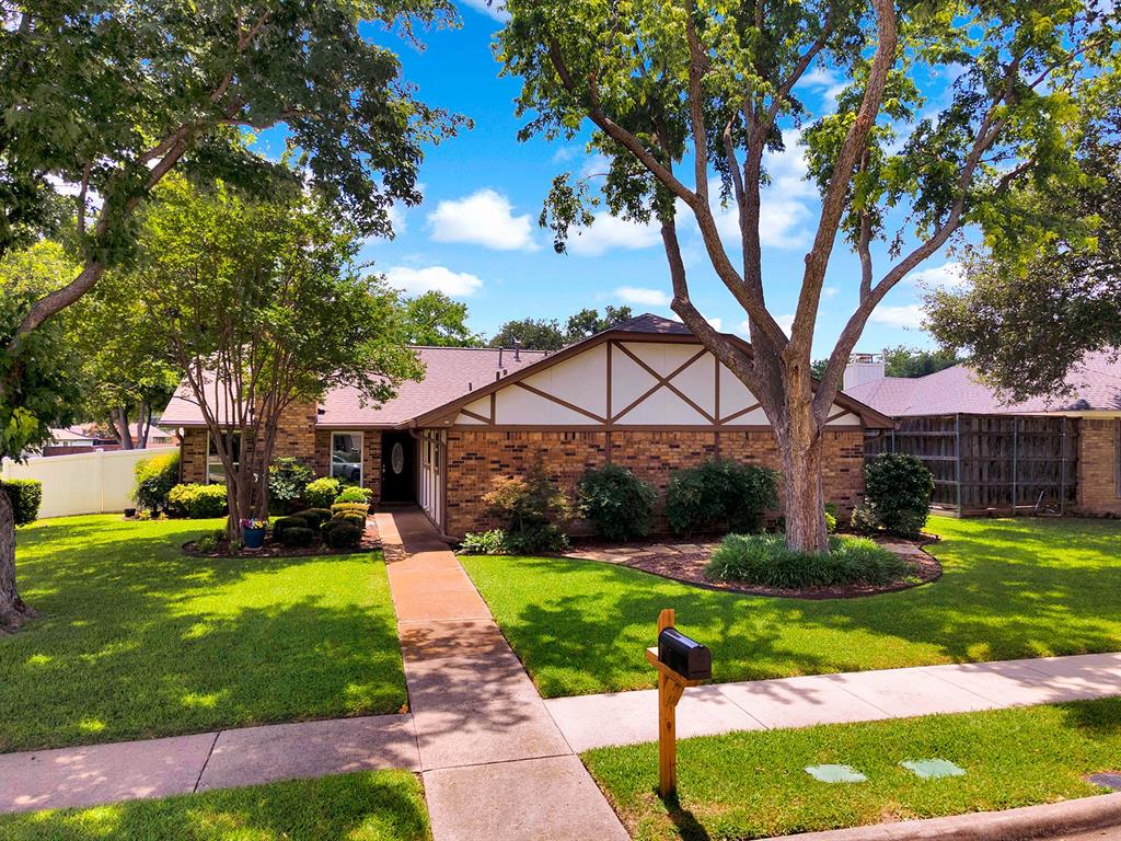 1600 Hearthstone Drive — photo