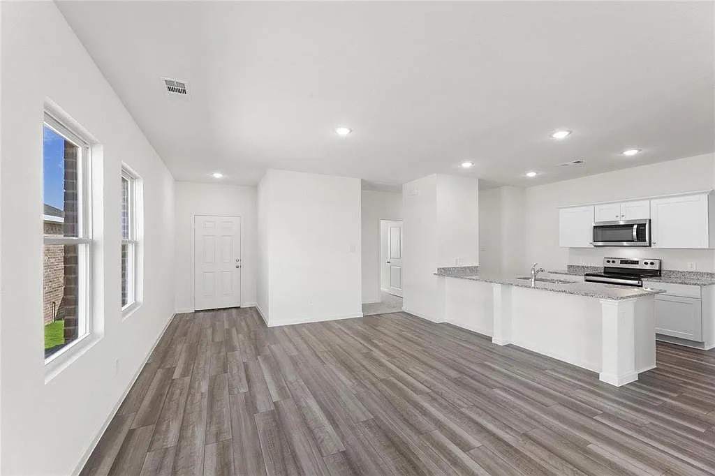 783 Camden Drive — photo