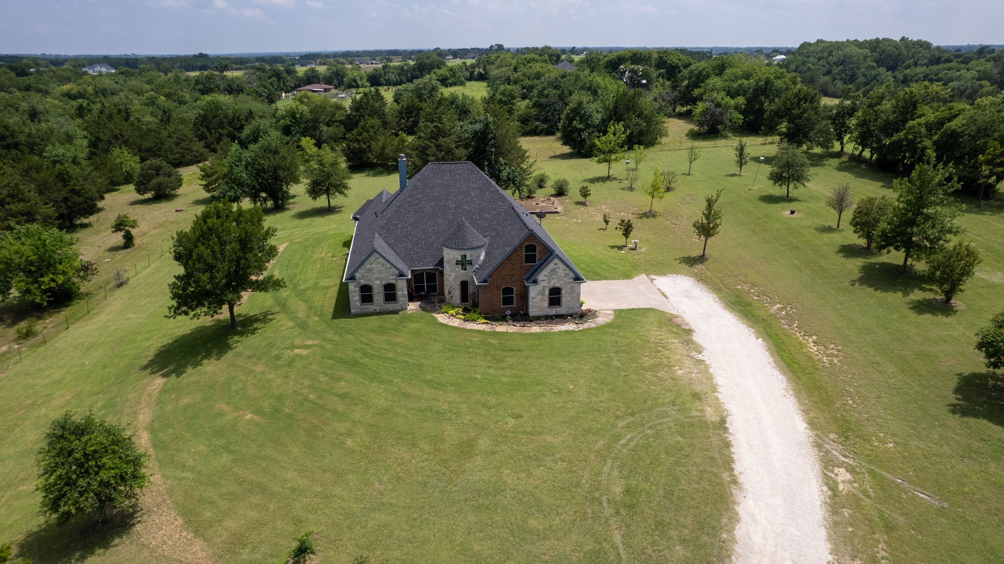 303 Celtic Road, Howe, TX 75459 — photo 2