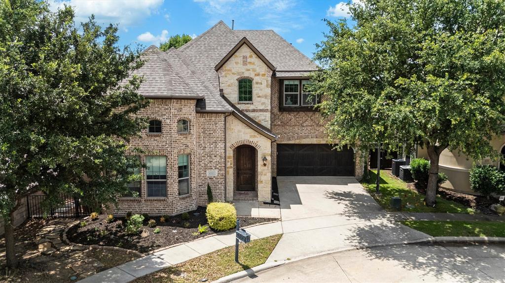 4311 Verde Lane — photo