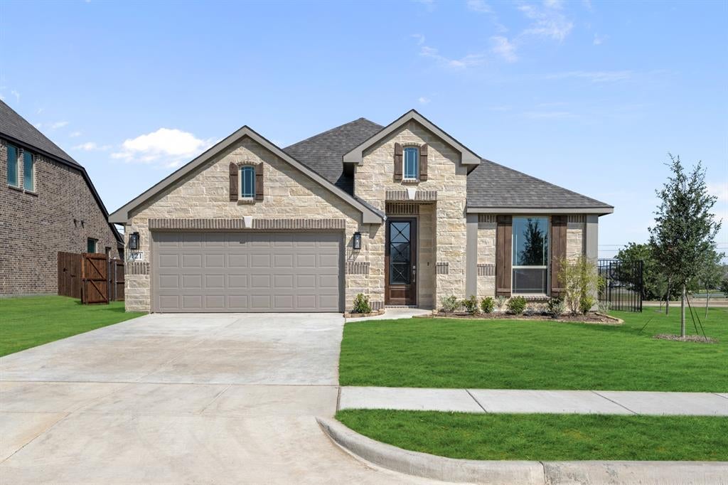 121 Creekstone Drive — photo