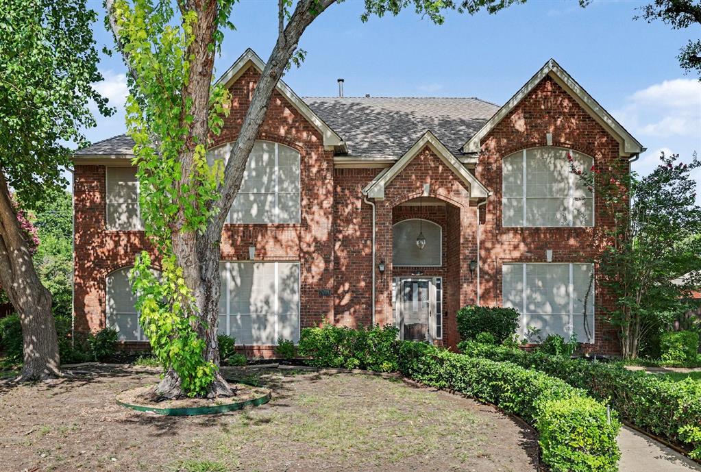 7004 Hillview Drive — photo