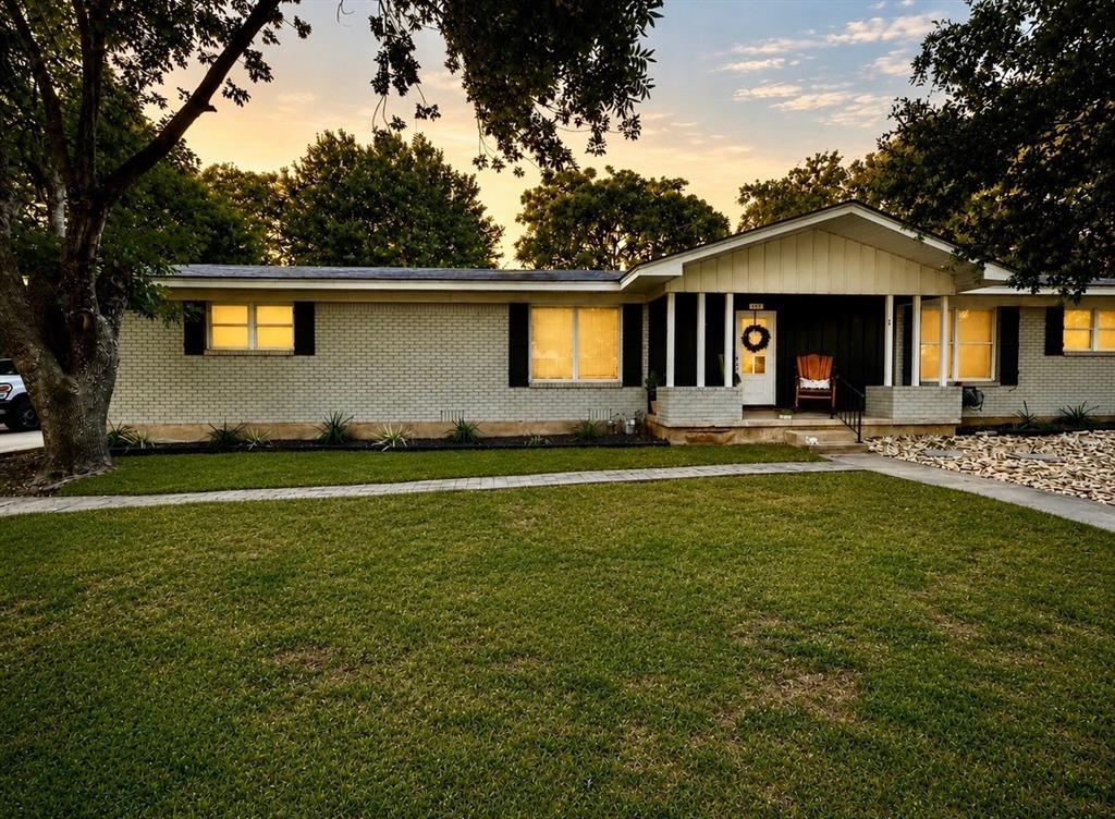 617 Cardinal Drive — photo