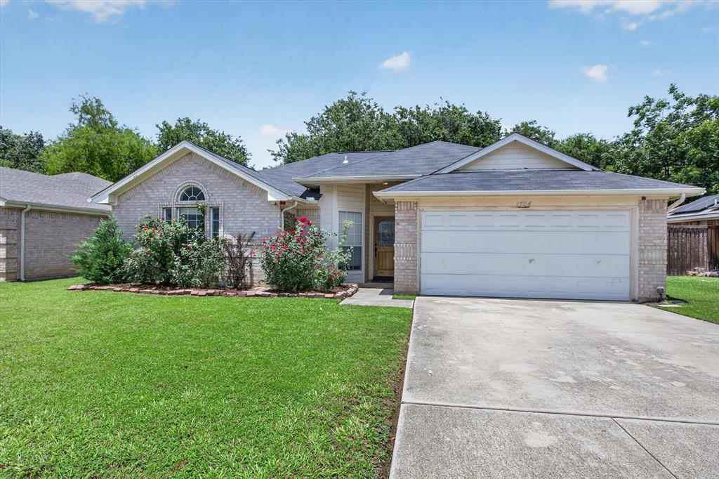 1704 N Bent Tree Trail — photo