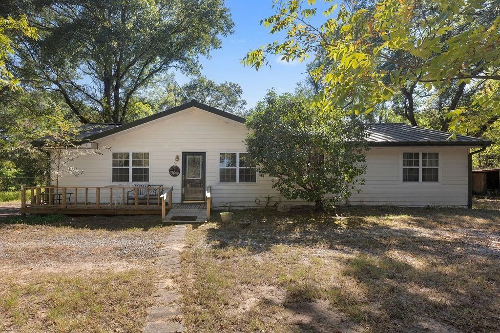 3224 County Road 2225 — photo