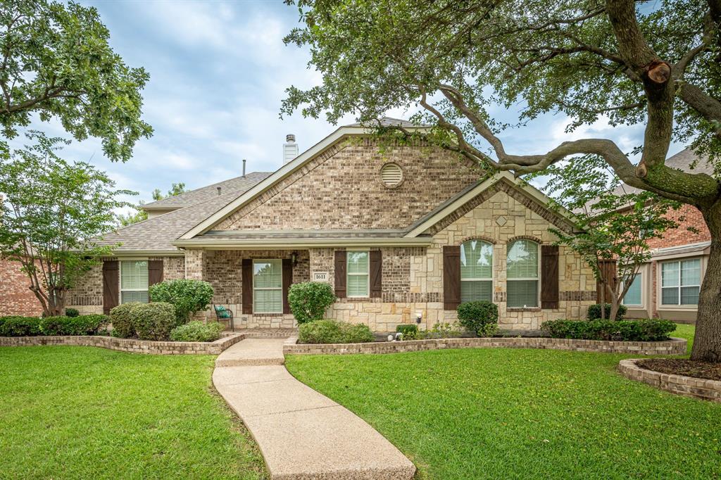 1611 Country Brook Lane — photo
