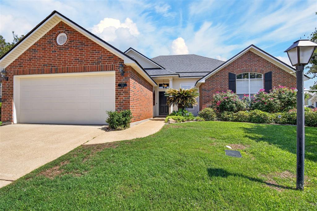136 Presido Lane — photo