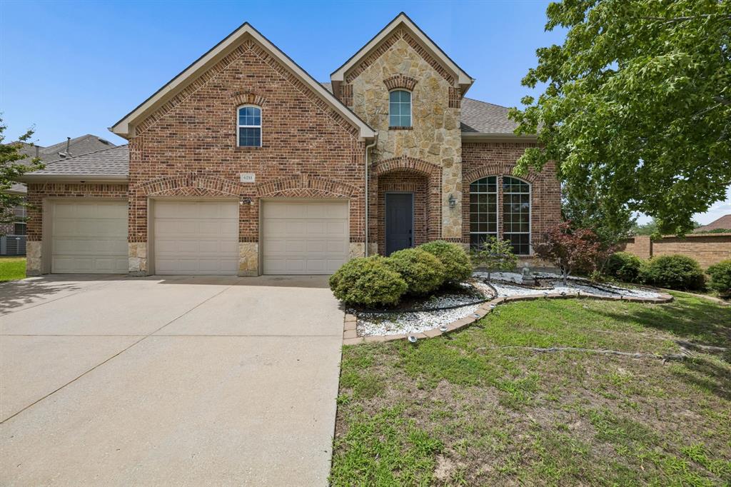 6211 Crestridge Lane — photo